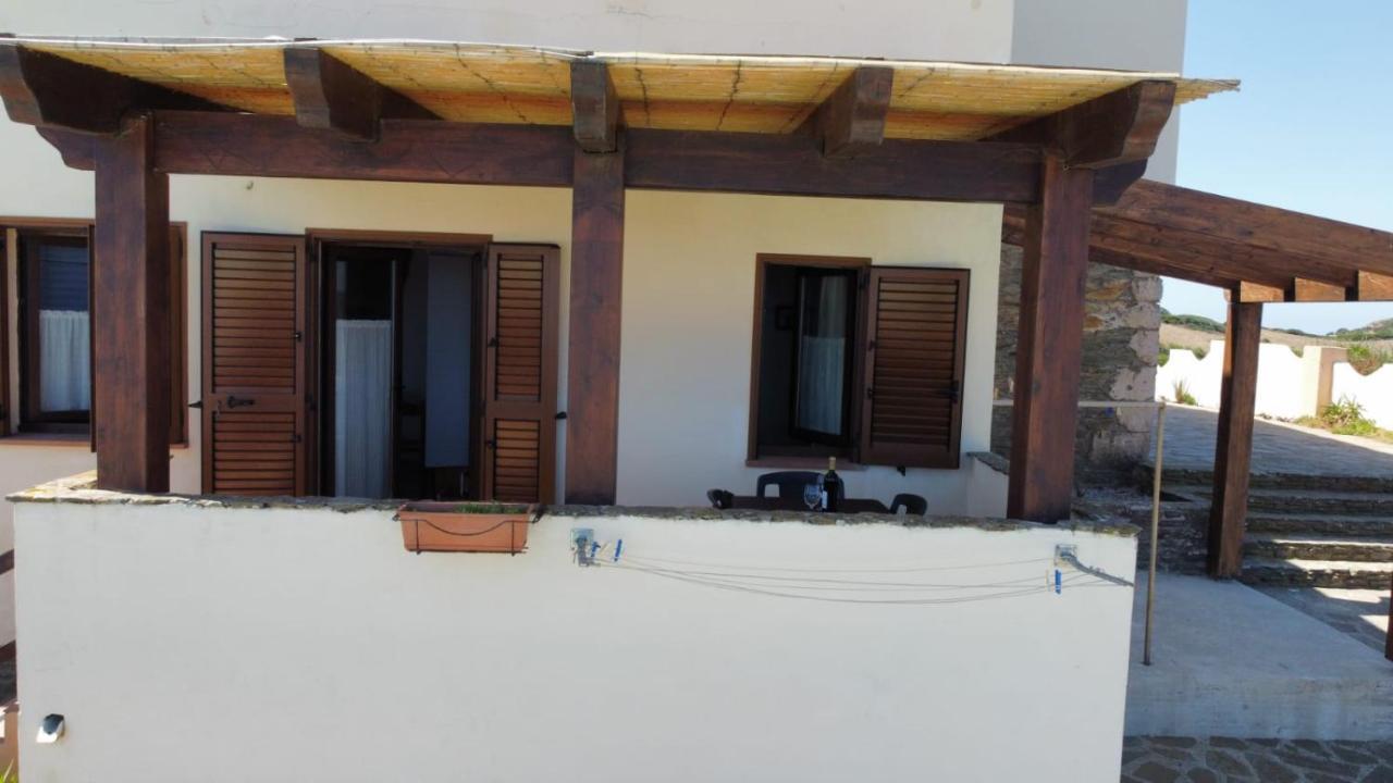 Agriturismo Finagliosu パルマドゥラ エクステリア 写真