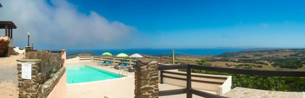 Agriturismo Finagliosu パルマドゥラ エクステリア 写真