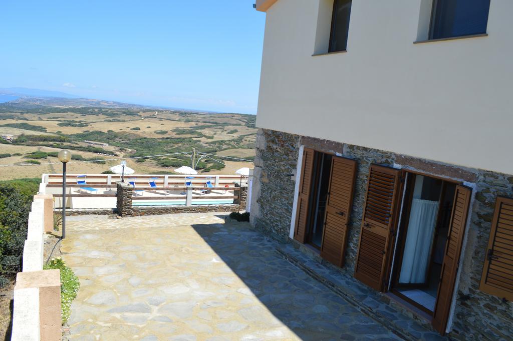 Agriturismo Finagliosu パルマドゥラ エクステリア 写真