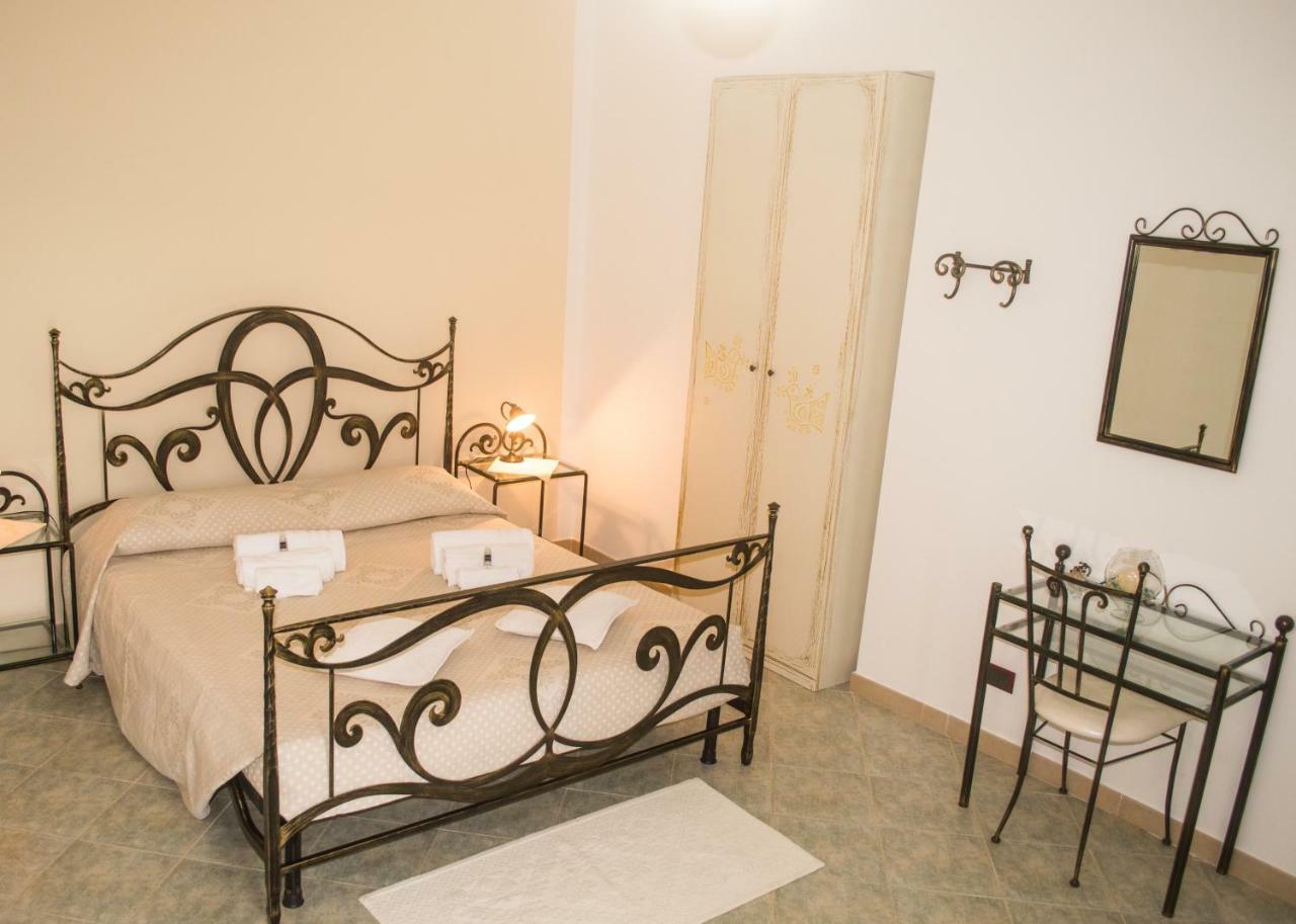 Agriturismo Finagliosu パルマドゥラ エクステリア 写真