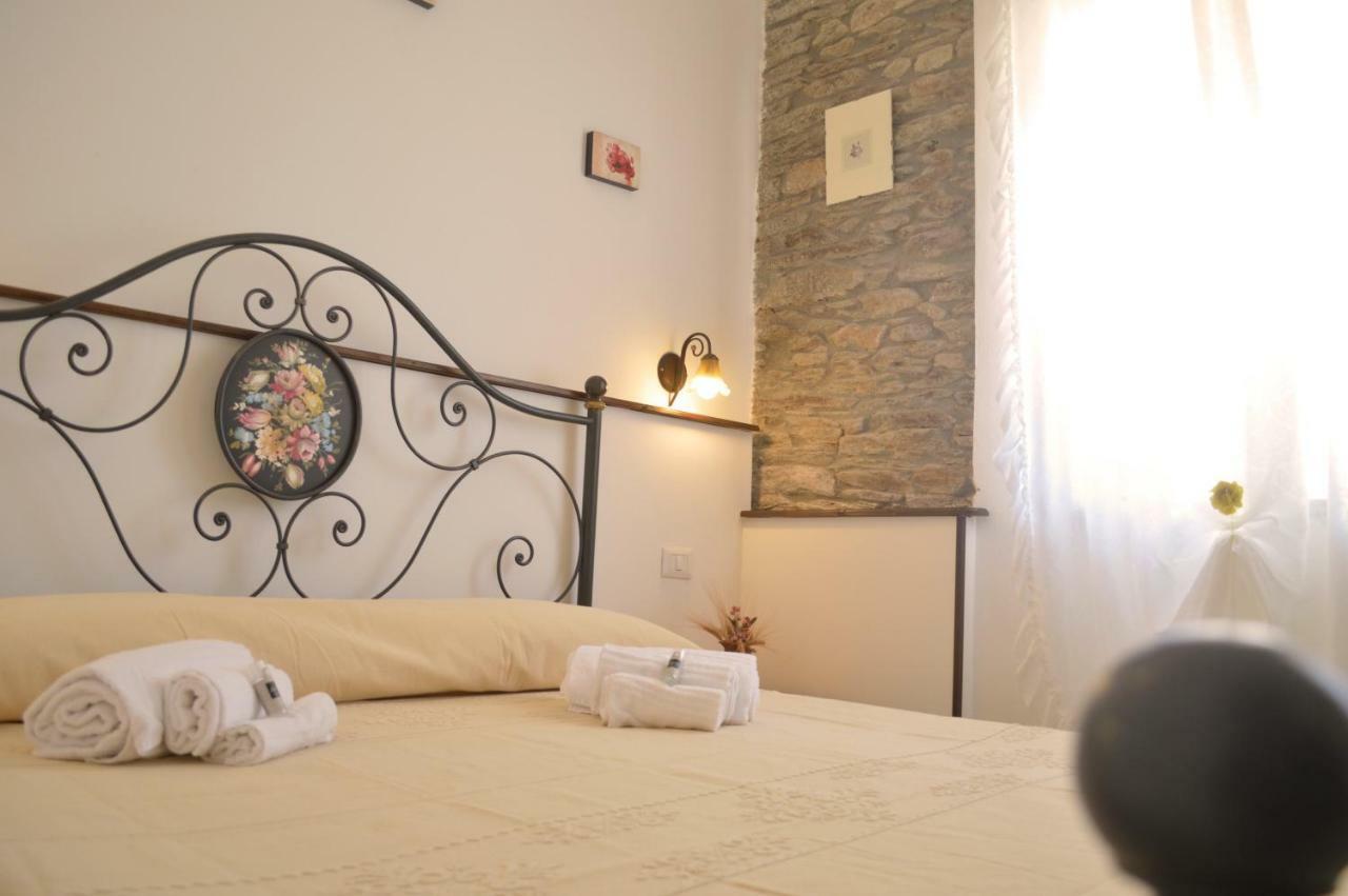 Agriturismo Finagliosu パルマドゥラ エクステリア 写真